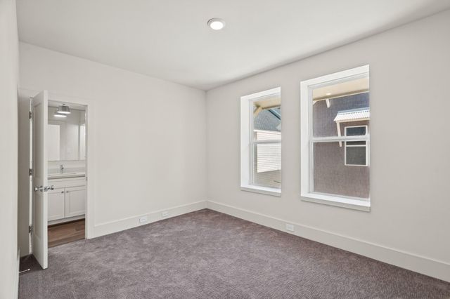 881 Rachel Street E, Houston, TX 77091