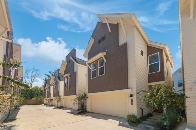 881 Rachel Street E, Houston, TX 77091