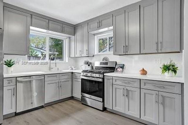 9021 SW 197th St, Cutler Bay, FL 33157