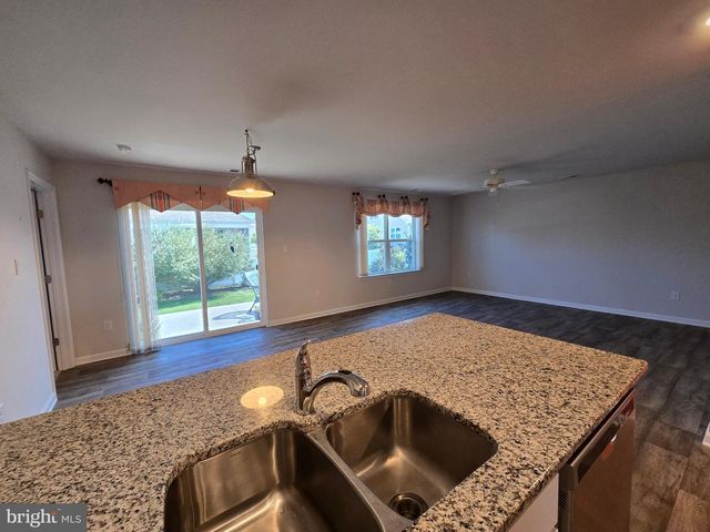 20577 SMITHFIELD CIR, Milford, DE 19963