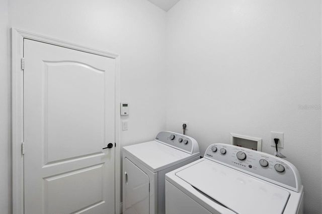 6011 CHAPARRAL AVENUE, Sarasota, FL 34243