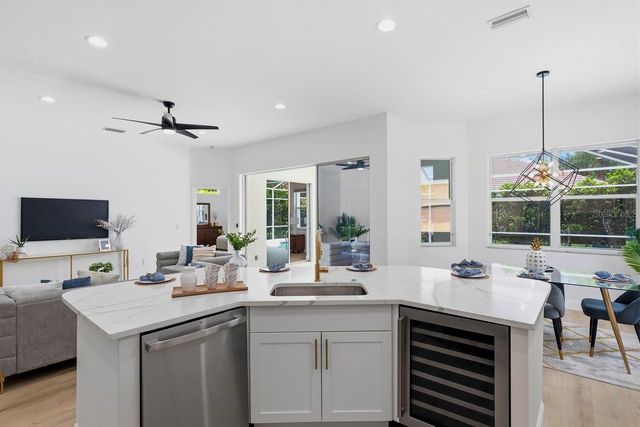 6011 CHAPARRAL AVENUE, Sarasota, FL 34243