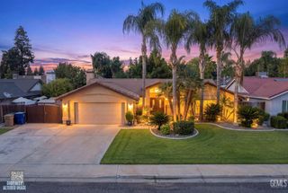2524 Georgia Oak Drive, Bakersfield, CA 93311