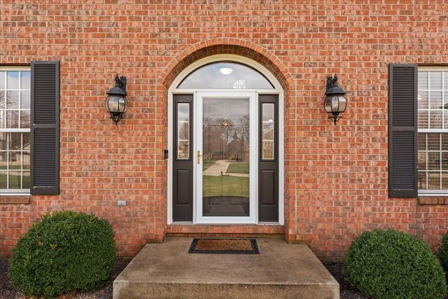 1303 Hickory Tree Court, Mahomet, IL 61853