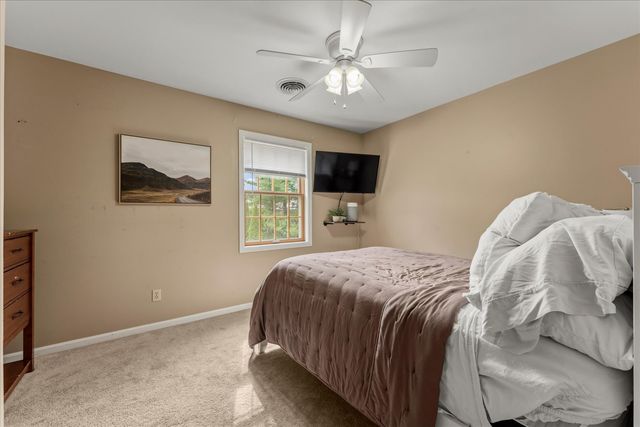 1303 Hickory Tree Court, Mahomet, IL 61853