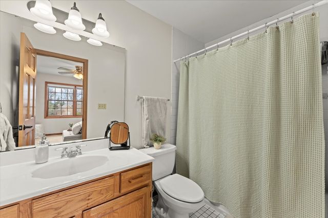 1303 Hickory Tree Court, Mahomet, IL 61853