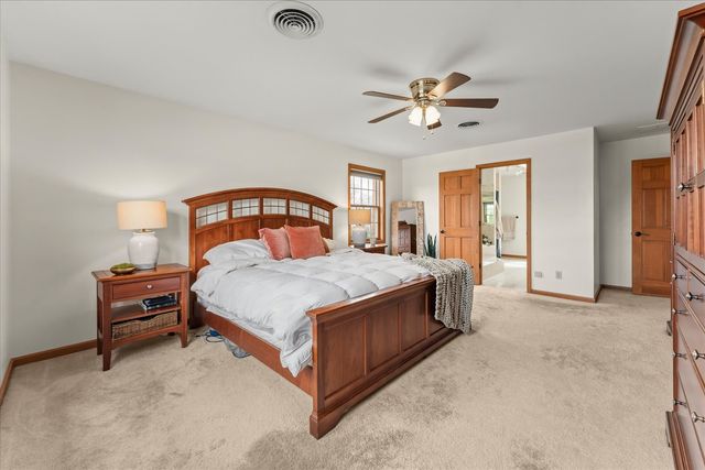 1303 Hickory Tree Court, Mahomet, IL 61853