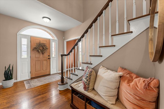 1303 Hickory Tree Court, Mahomet, IL 61853