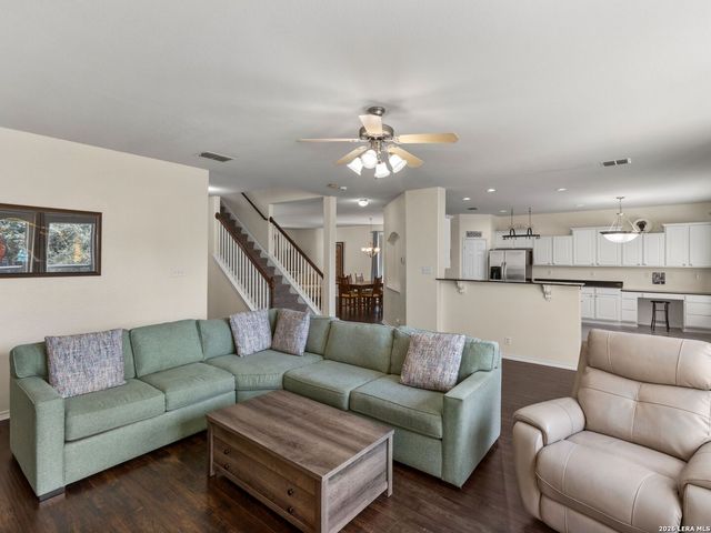 4522 Pinehurst Mesa, San Antonio, TX 78247