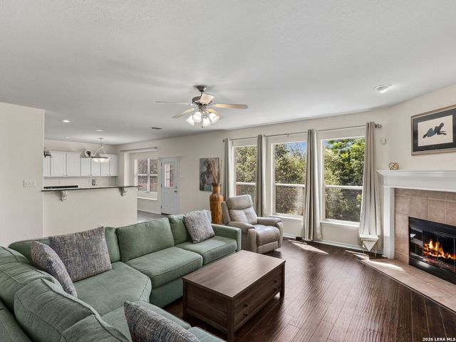 4522 Pinehurst Mesa, San Antonio, TX 78247