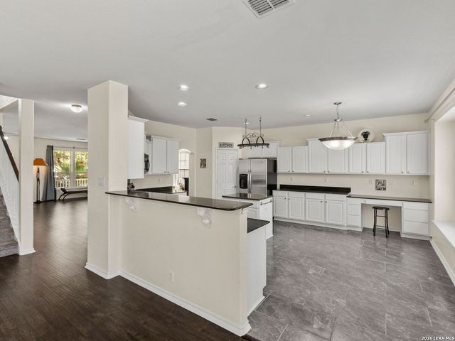 4522 Pinehurst Mesa, San Antonio, TX 78247