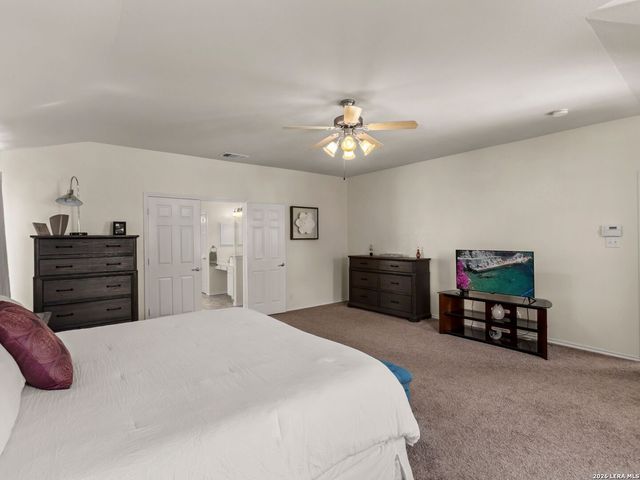 4522 Pinehurst Mesa, San Antonio, TX 78247