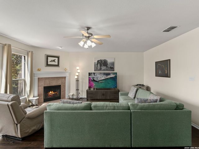 4522 Pinehurst Mesa, San Antonio, TX 78247