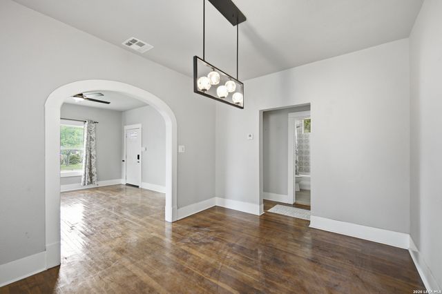 726 Avant, San Antonio, TX 78210