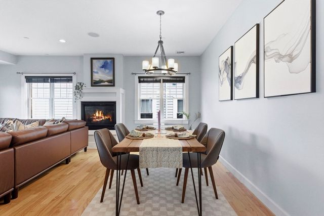 345 W Broadway 8, Boston, MA 02127