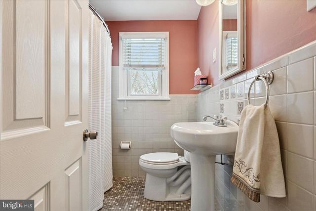 1167 W BRISTOL RD., Warminster, PA 18974