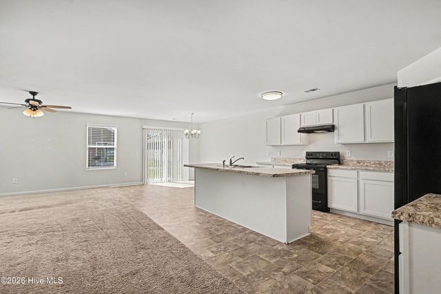 508 Lantern Light Way, Calabash, NC 28467