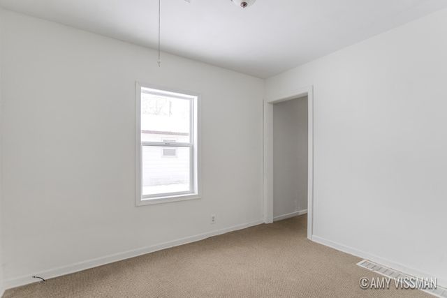 412 E Berrien Street, Paw Paw Vllg, MI 49079