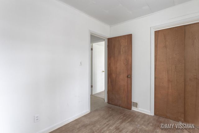 412 E Berrien Street, Paw Paw Vllg, MI 49079