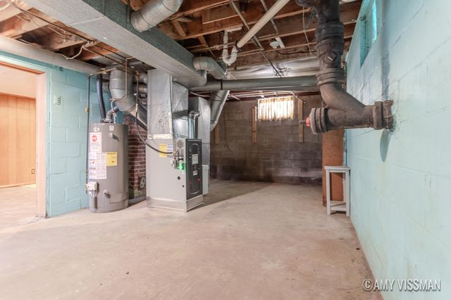 412 E Berrien Street, Paw Paw Vllg, MI 49079