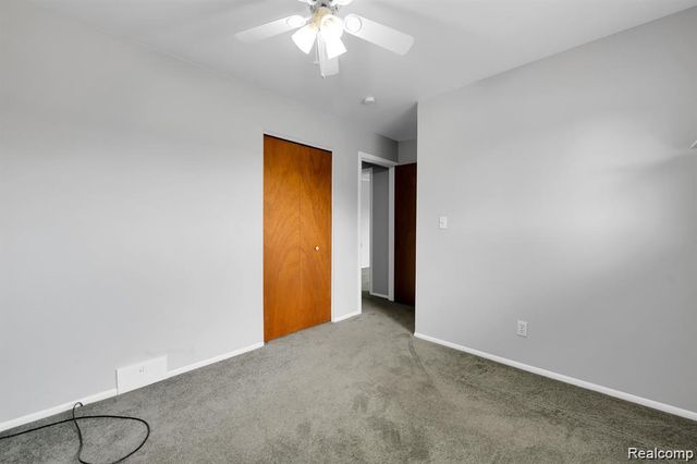 3305 Menge Avenue, Warren, MI 48091