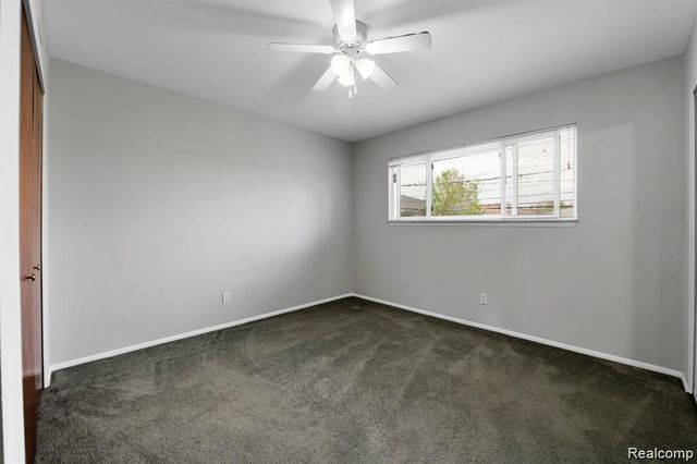 3305 Menge Avenue, Warren, MI 48091
