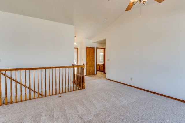 2516 E Saint Andrew Ct, Goddard, KS 67052