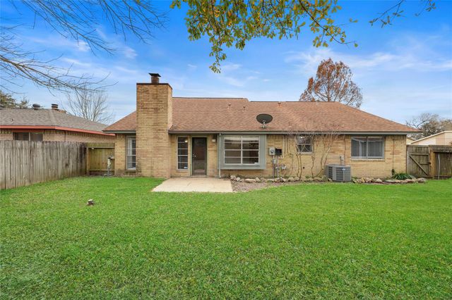 1401 Wilson Drive, Deer Park, TX 77536