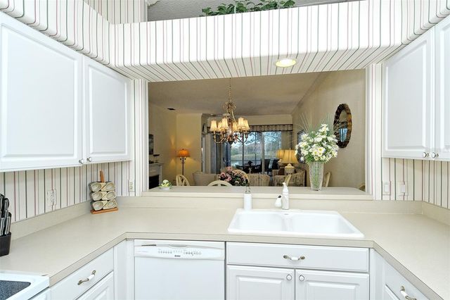 4578 SAMOSET DRIVE, Sarasota, FL 34241