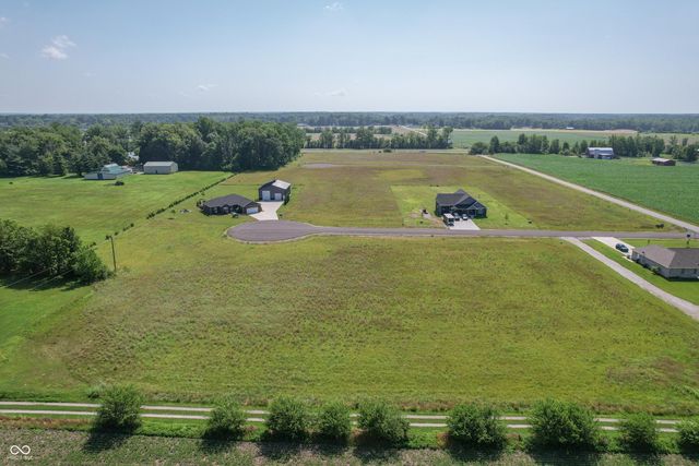 10309 Shamrock Court, Seymour, IN 47274