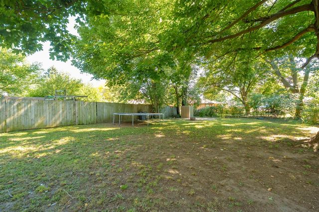2206 Eckener Drive, Portage, MI 49002