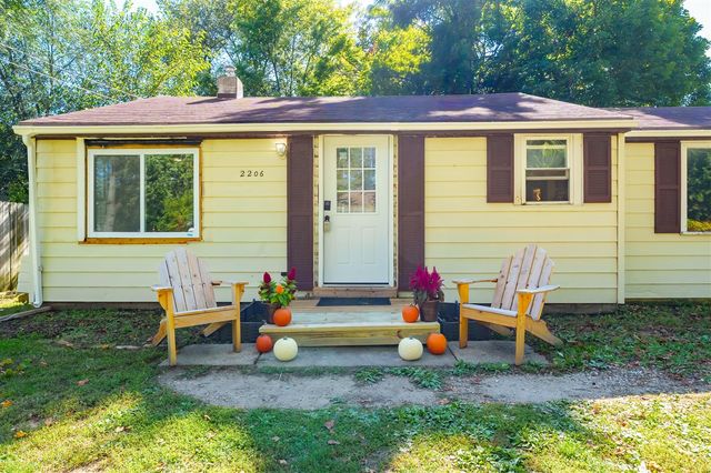2206 Eckener Drive, Portage, MI 49002