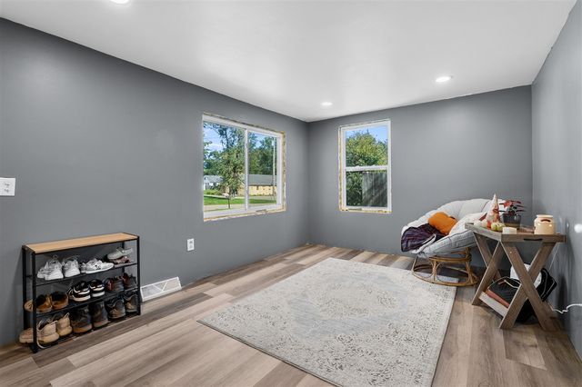 2206 Eckener Drive, Portage, MI 49002