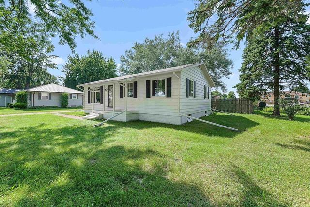 302 MCKINLEY STREET, North Fond Du Lac, WI 54937