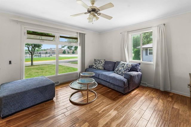 302 MCKINLEY STREET, North Fond Du Lac, WI 54937