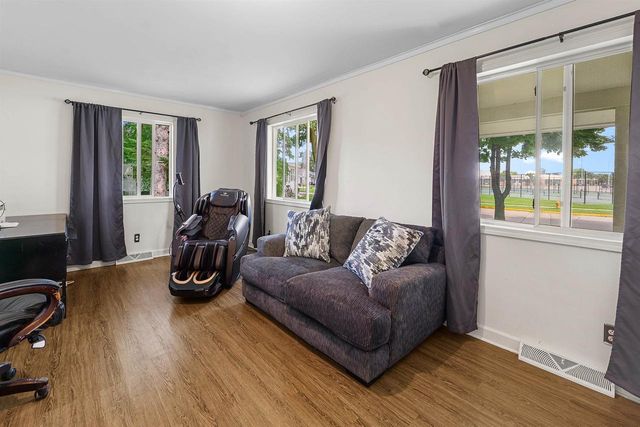 302 MCKINLEY STREET, North Fond Du Lac, WI 54937