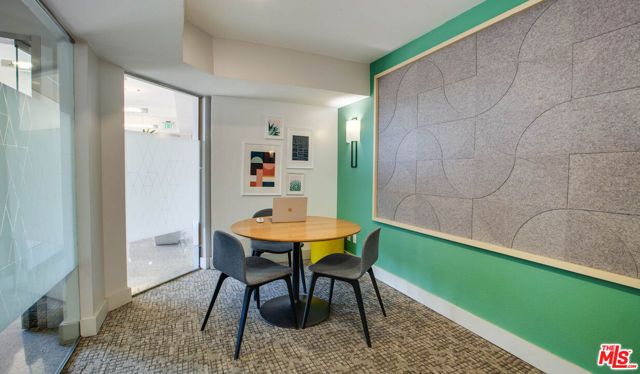7660 Beverly Boulevard 407, Los Angeles, CA 90036