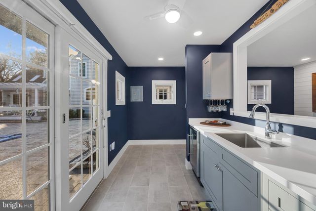 228 PROSPECT BAY DR W, Grasonville, MD 21638