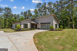 193 Laura Lake Road, Marietta, GA 30066