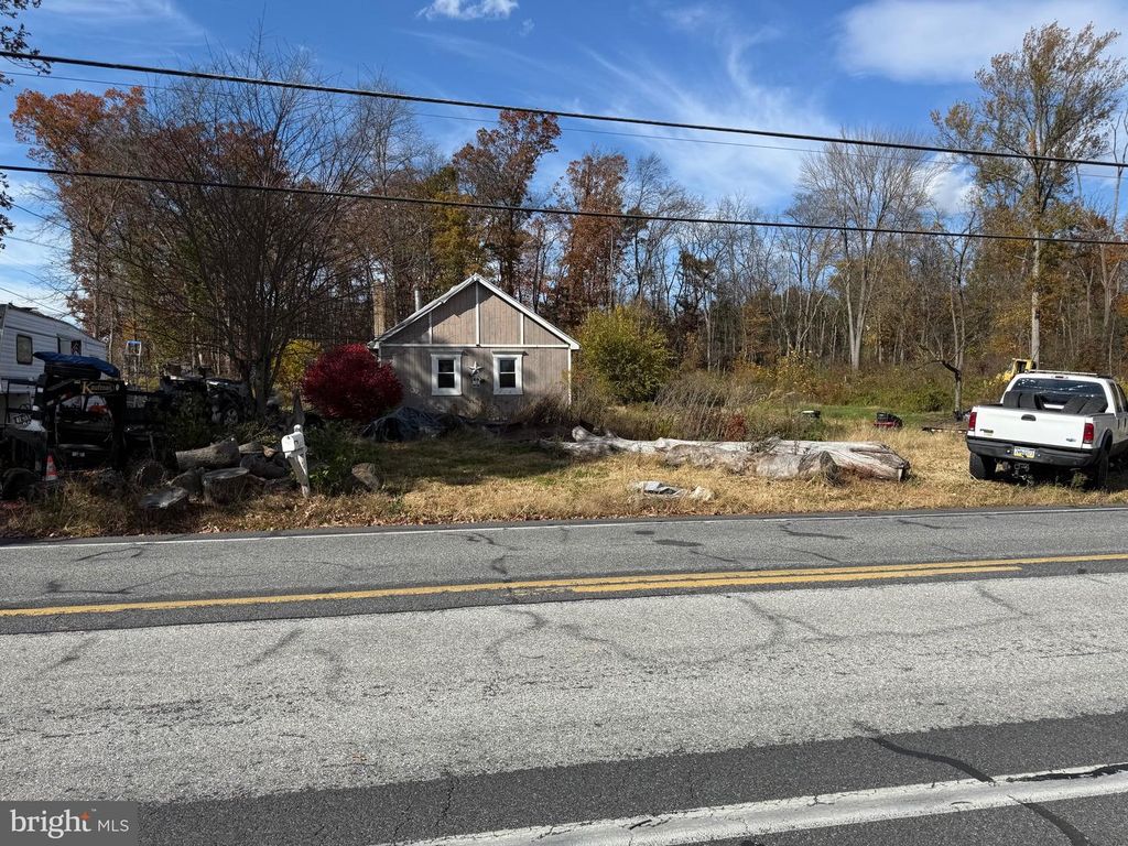 2465 EMMITSBURG RD, Gettysburg, PA 17325