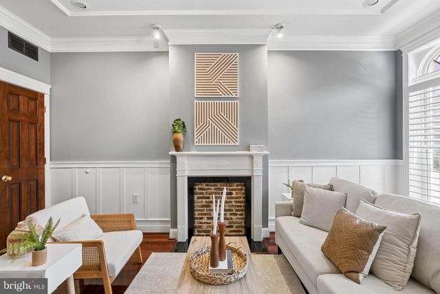 108 W FORT AVE, Baltimore, MD 21230