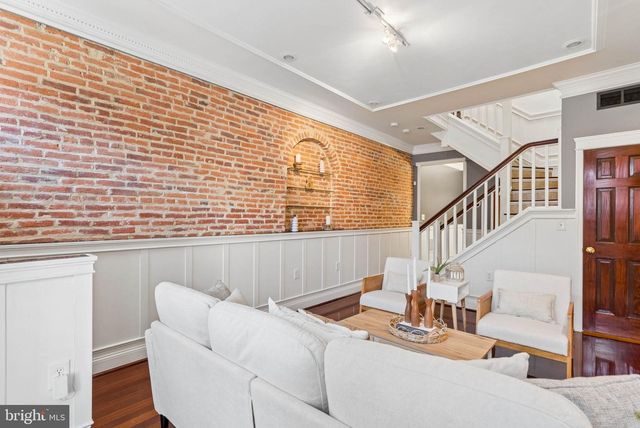 108 W FORT AVE, Baltimore, MD 21230