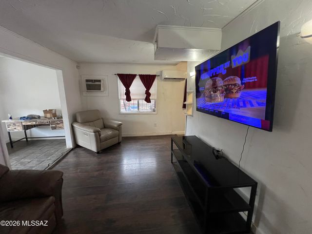 321 E Jacinto Street, Tucson, AZ 85705