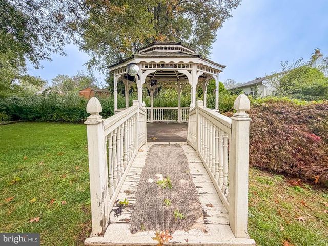 678 CLIFFORD ST, Warminster, PA 18974