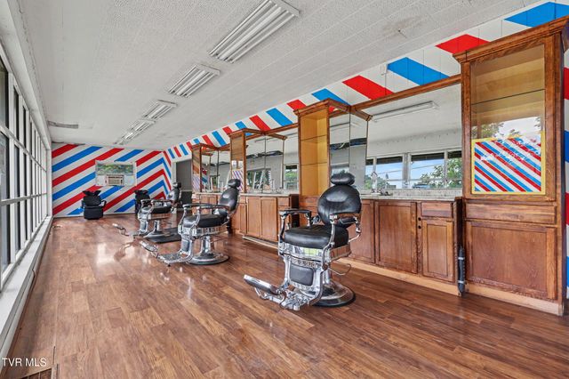 204 East Mckee Street, Greeneville, TN 37743