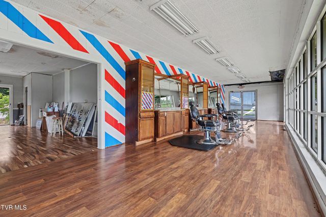 204 East Mckee Street, Greeneville, TN 37743