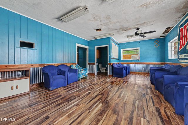 204 East Mckee Street, Greeneville, TN 37743