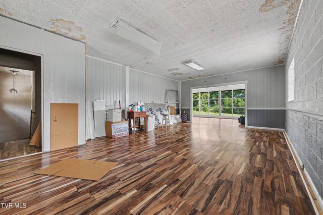 204 East Mckee Street, Greeneville, TN 37743