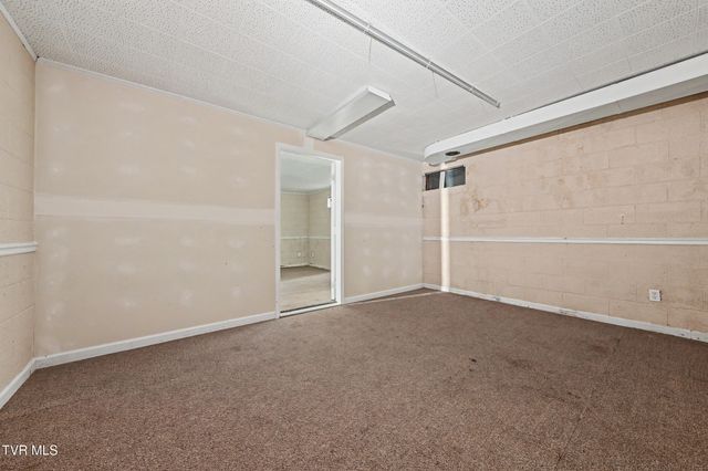 204 East Mckee Street, Greeneville, TN 37743