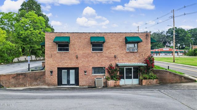 204 East Mckee Street, Greeneville, TN 37743